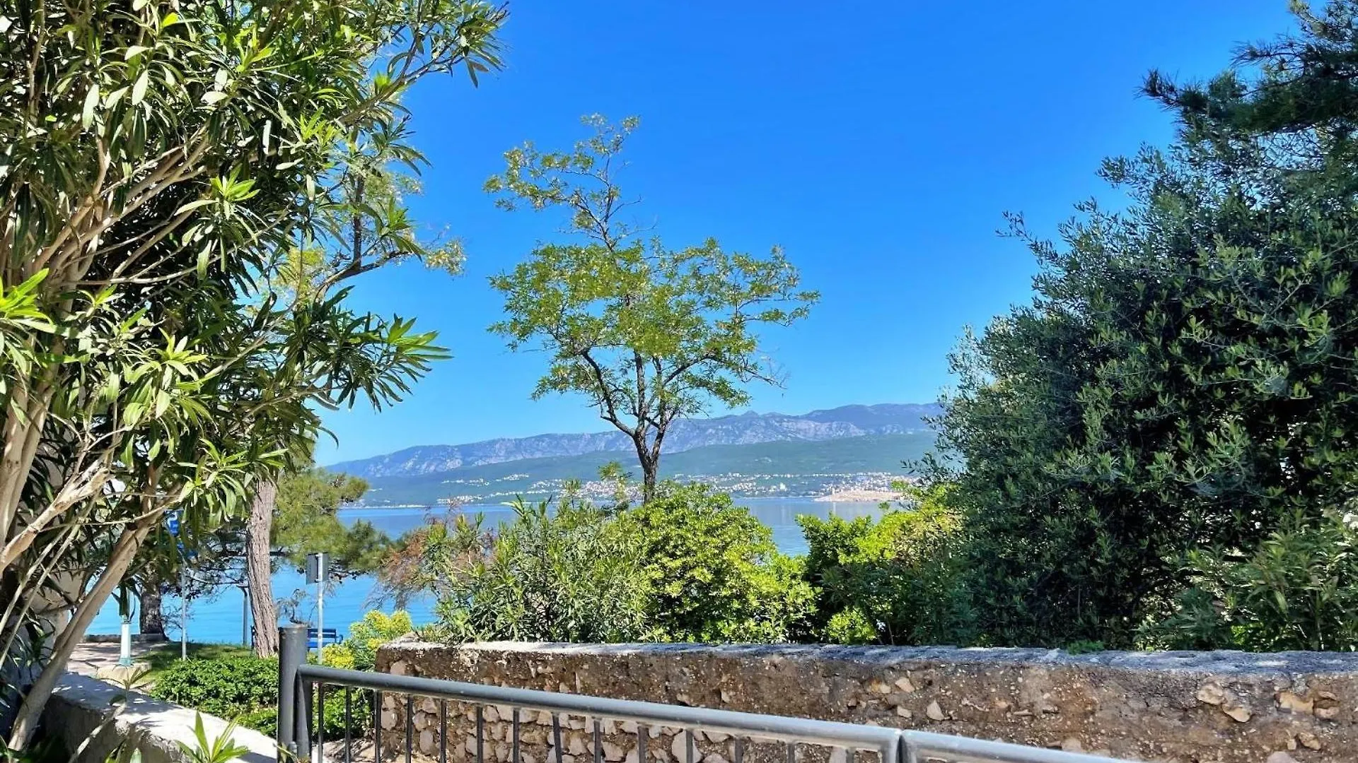 Apartment Butkovic - Am Meer, Haustierfreundlich